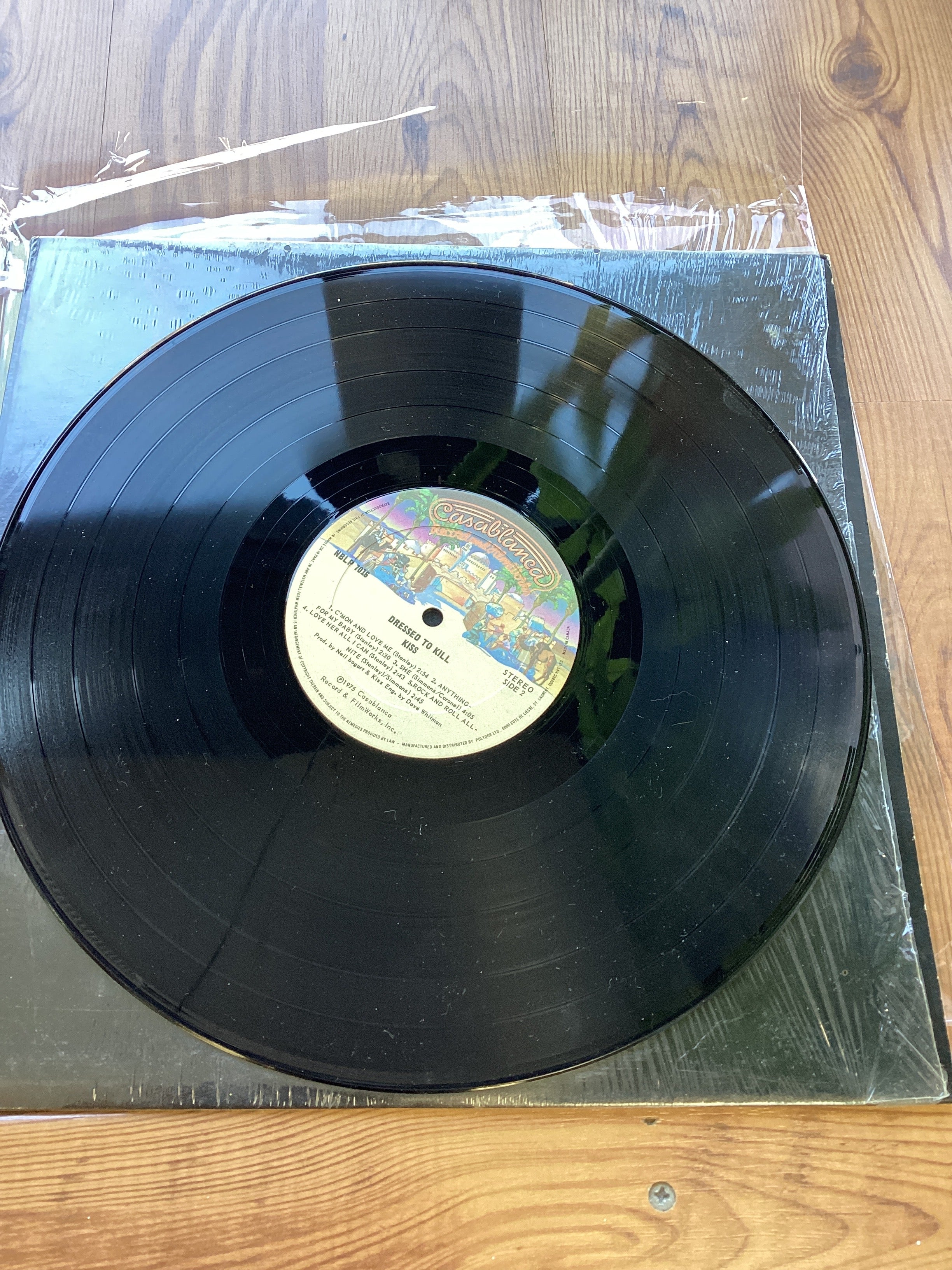 Kiss - Dressed To Kill Record Album