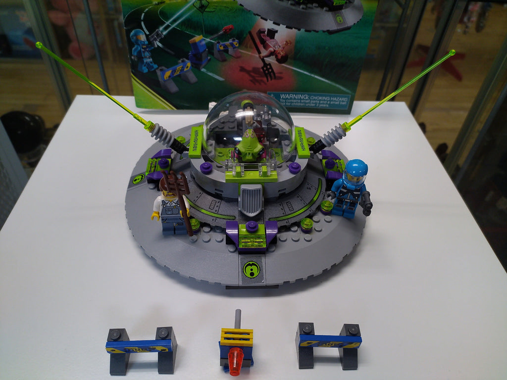 Lego Alien Conquest UFO Abduction 7052